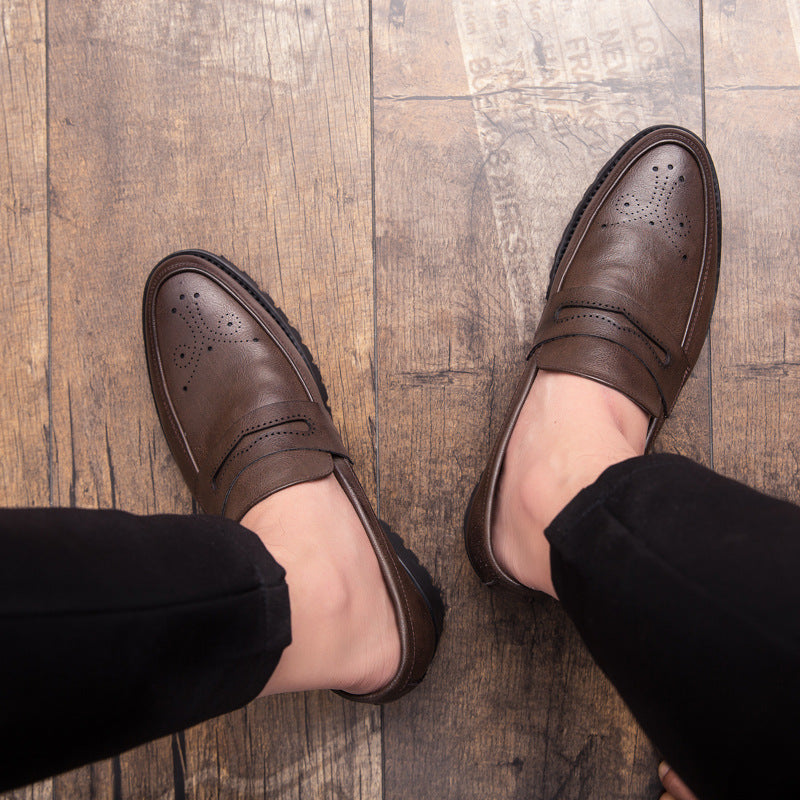 Men's Pointed Carved Leather British Business Shoes
