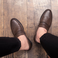 Men's Pointed Carved Leather British Business Shoes