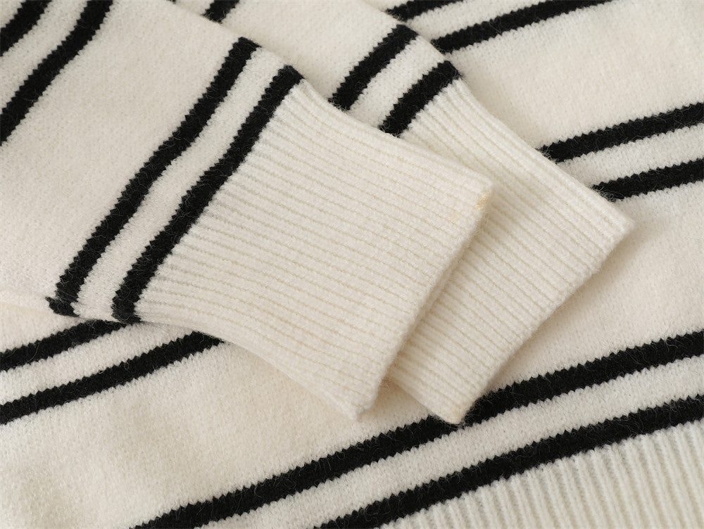 Striped Round Neck Knitted Sweater Men's Loose