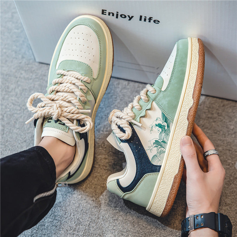 Men’s Outdoor Walking Sneakers – Stylish Lace-Up Flats