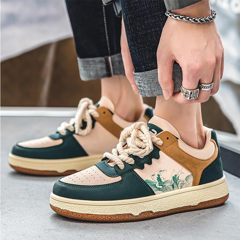Men’s Outdoor Walking Sneakers – Stylish Lace-Up Flats