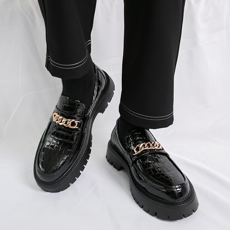 Men’s Autumn Leather Loafers – Thick Bottom Crocodile Pattern Shoes